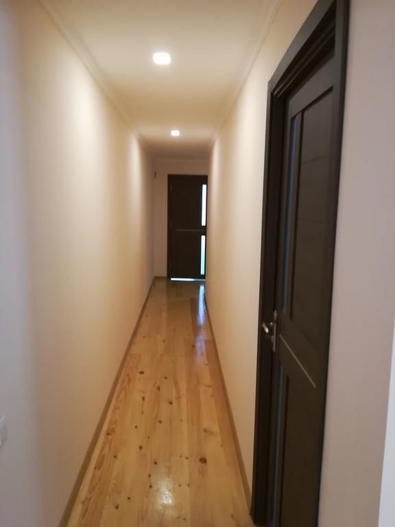 Eka'S Guest House Местия Экстерьер фото