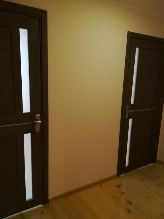Eka'S Guest House Местия Экстерьер фото